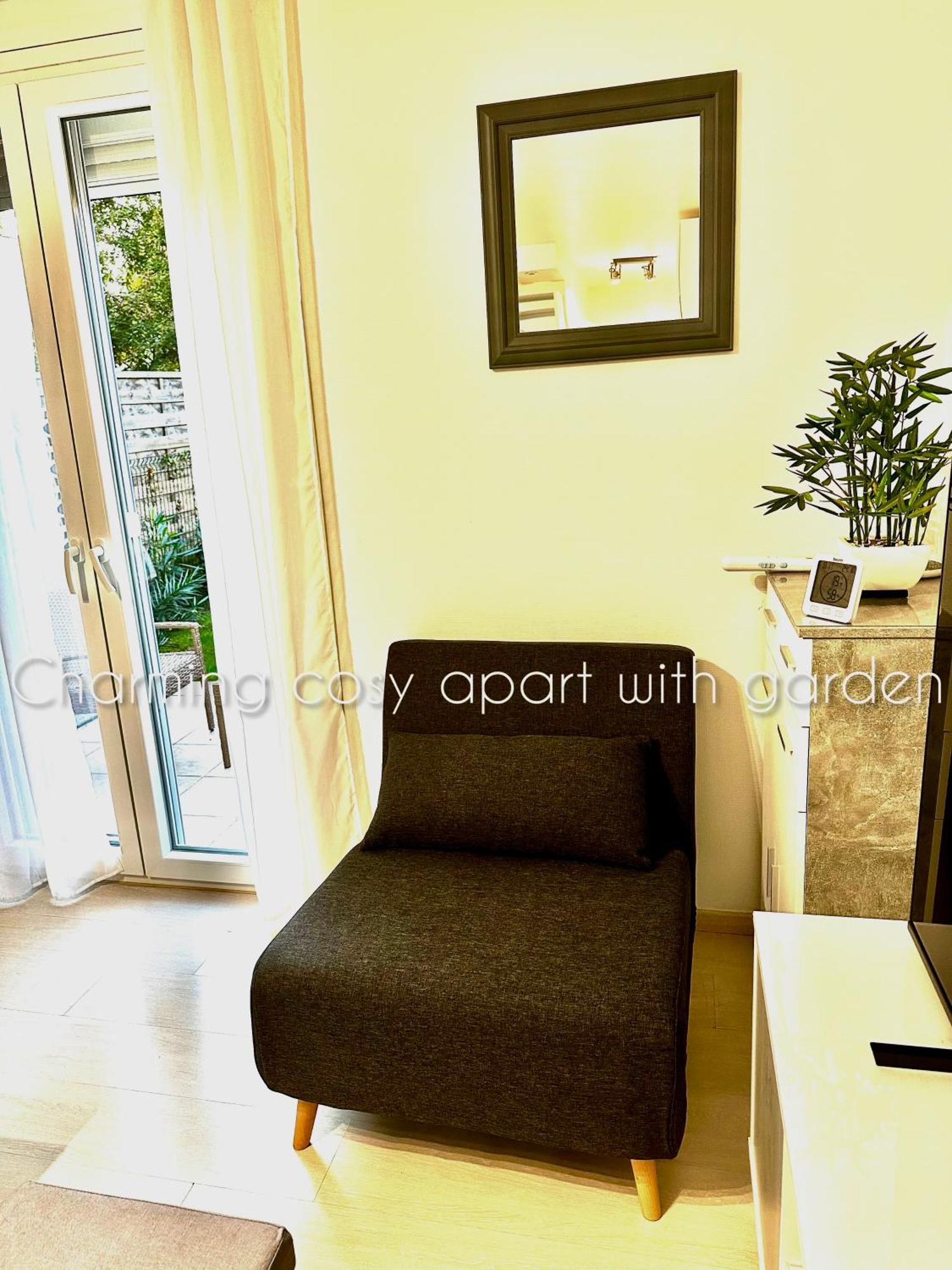 Appartement Charming Cosy Apart With Garden Free Parking à Claye-Souilly Extérieur photo